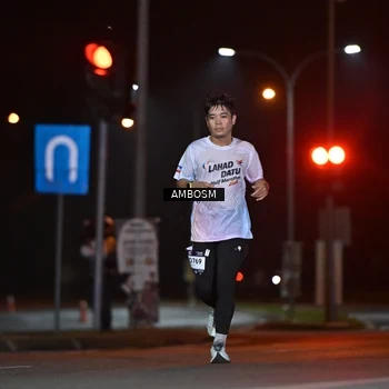 Runner Photo 7624030