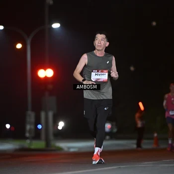 Runner Photo 7624042
