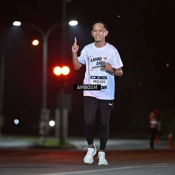 Runner Photo 7624046