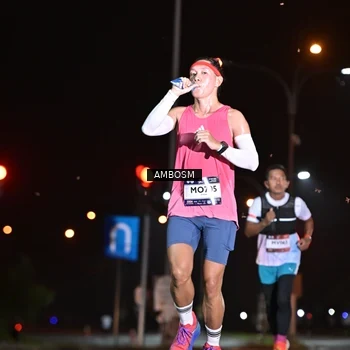 Runner Photo 7624048