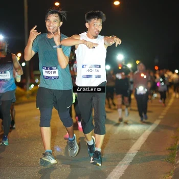 Runner Photo 7624054