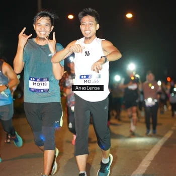 Runner Photo 7624055