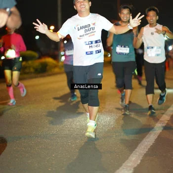 Runner Photo 7624063