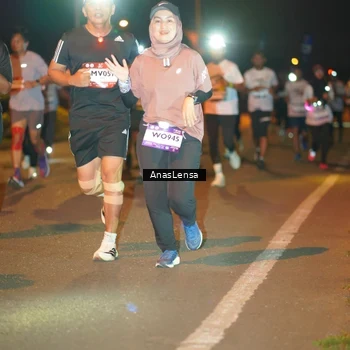 Runner Photo 7624067