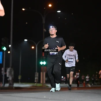 Runner Photo 7624084