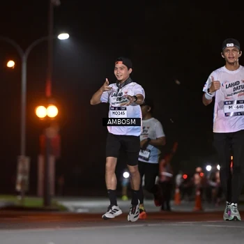 Runner Photo 7624087
