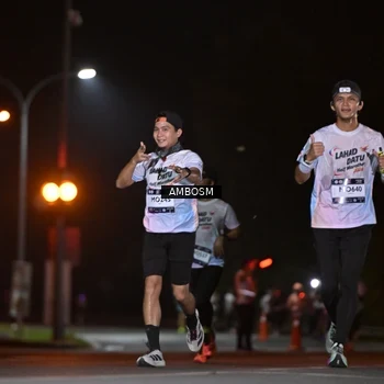 Runner Photo 7624089