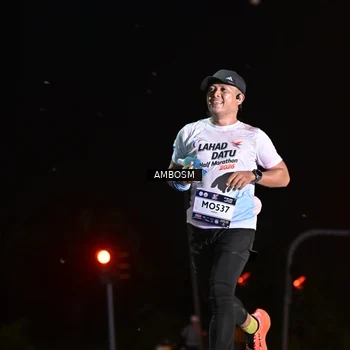 Runner Photo 7624101