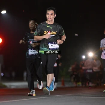 Runner Photo 7624102