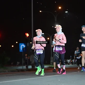 Runner Photo 7624115