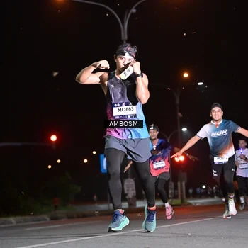 Runner Photo 7624133