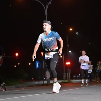 Runner Photo 7624139