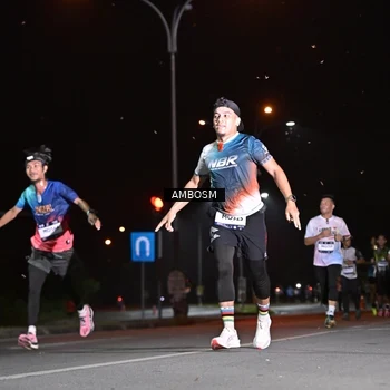 Runner Photo 7624141