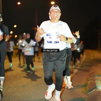 Runner Photo 7624144