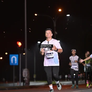 Runner Photo 7624145