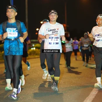 Runner Photo 7624149