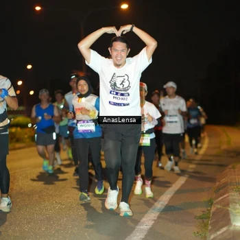 Runner Photo 7624154