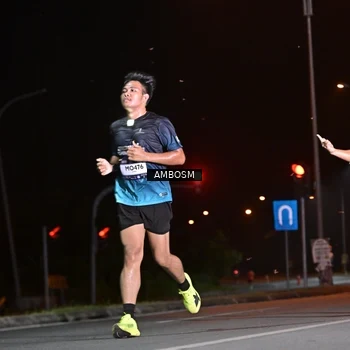 Runner Photo 7624160