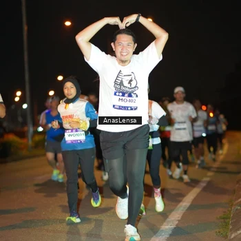 Runner Photo 7624166