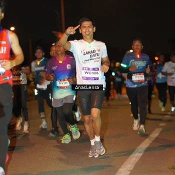 Runner Photo 7624192