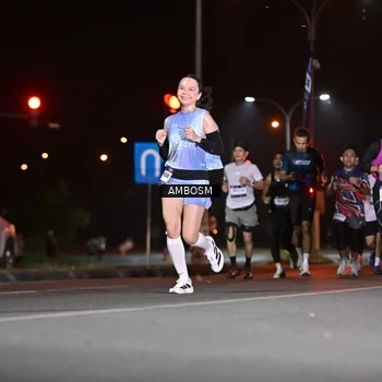 Runner Photo 7624196
