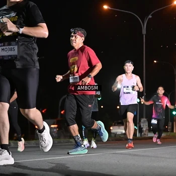 Runner Photo 7624209