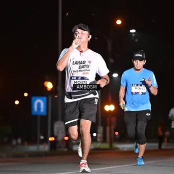 Runner Photo 7624222