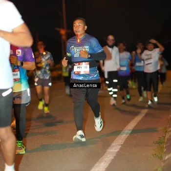 Runner Photo 7624232