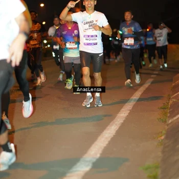 Runner Photo 7624237