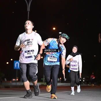 Runner Photo 7624242