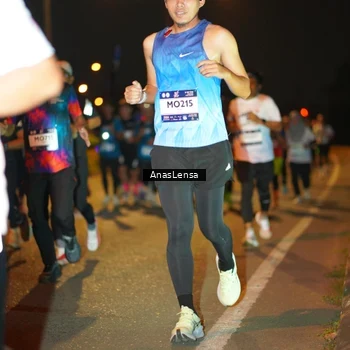 Runner Photo 7624278