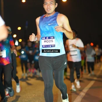 Runner Photo 7624279