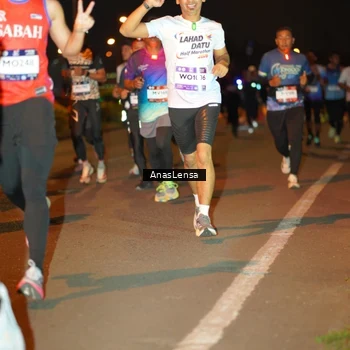 Runner Photo 7624280