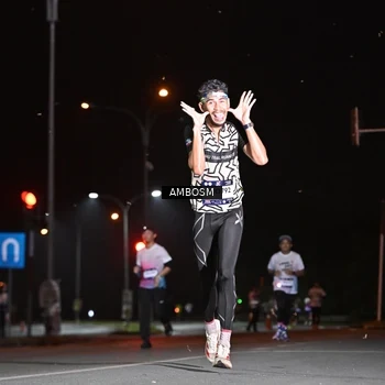 Runner Photo 7624286