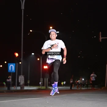 Runner Photo 7624297