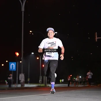 Runner Photo 7624298