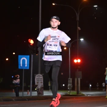 Runner Photo 7624307