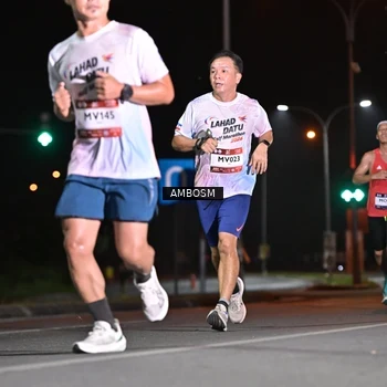 Runner Photo 7624323