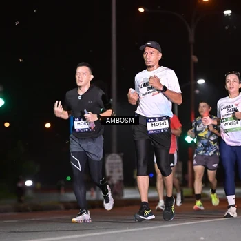 Runner Photo 7624328