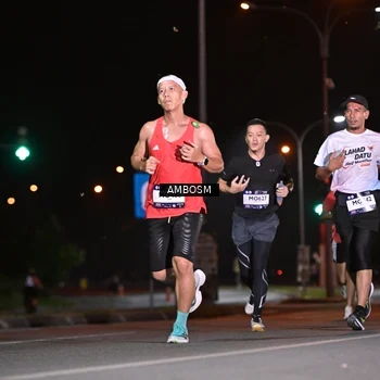 Runner Photo 7624330