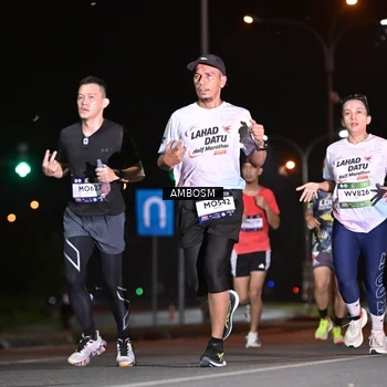 Runner Photo 7624332