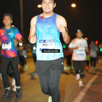 Runner Photo 7624333