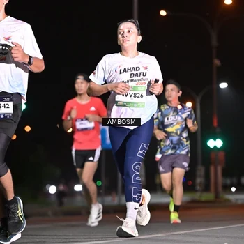 Runner Photo 7624338