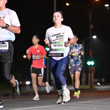 Runner Photo 7624346