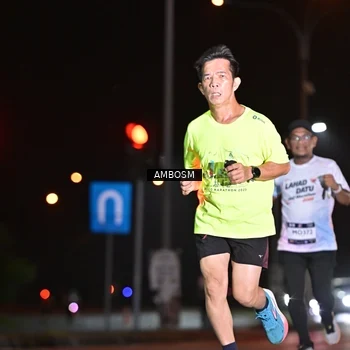 Runner Photo 7624348