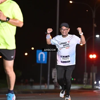 Runner Photo 7624350
