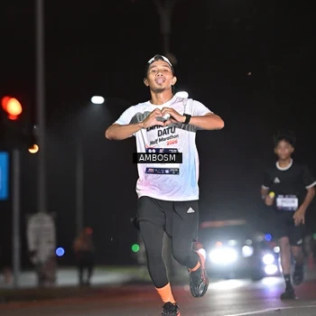 Runner Photo 7624357