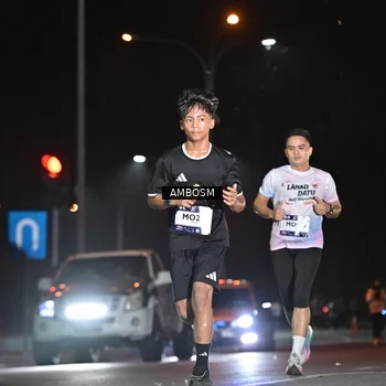 Runner Photo 7624363
