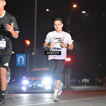 Runner Photo 7624364