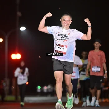 Runner Photo 7624375